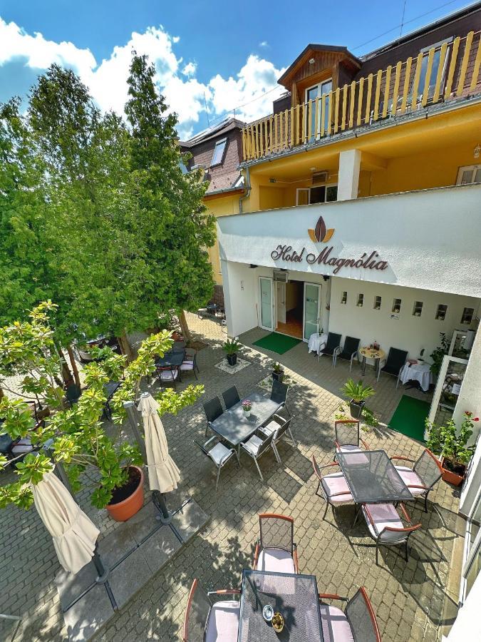 Hotel Magnolia Balatonszepezd Eksteriør billede