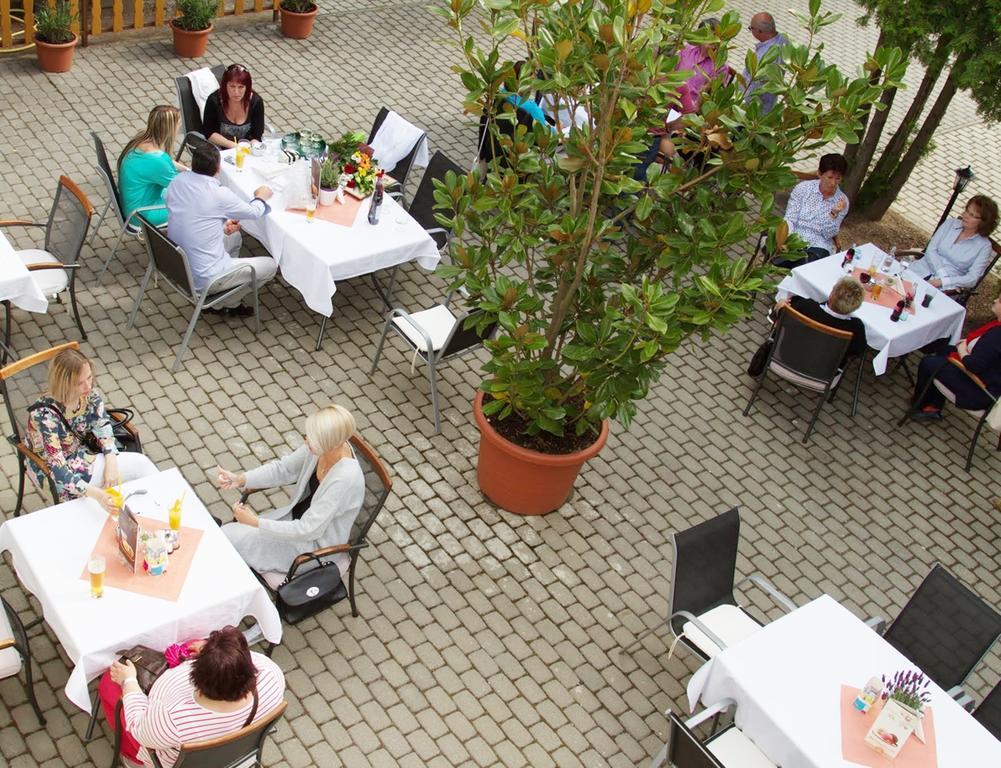 Hotel Magnolia Balatonszepezd Eksteriør billede