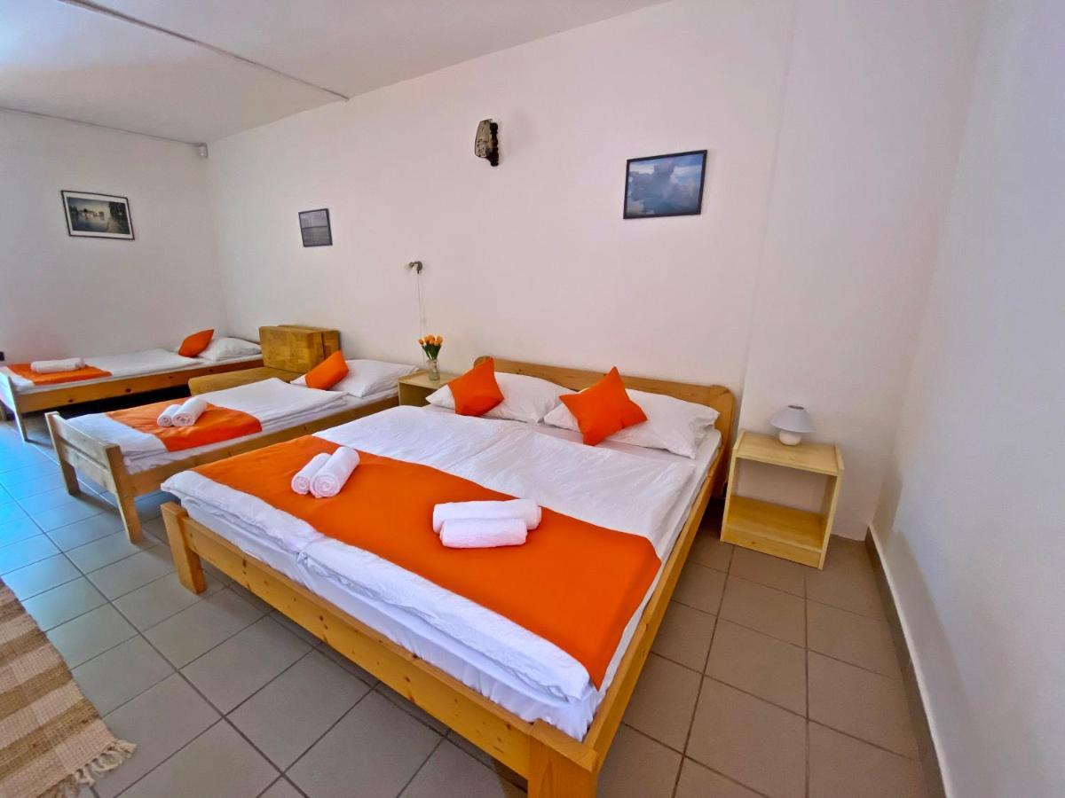 Hotel Magnolia Balatonszepezd Eksteriør billede